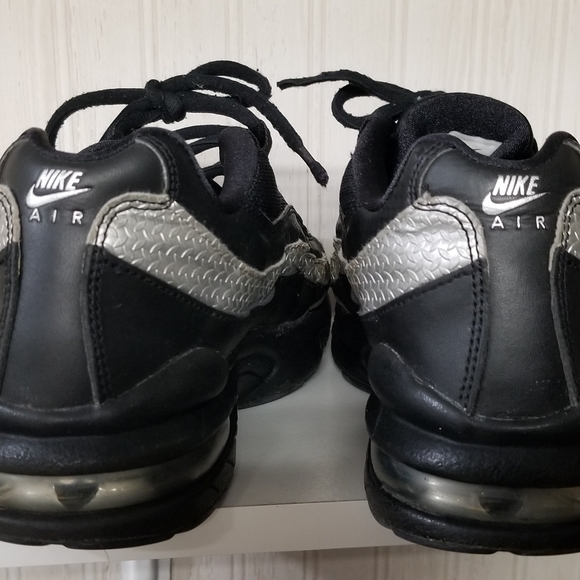 Nike Air Max - Picture 3 of 5